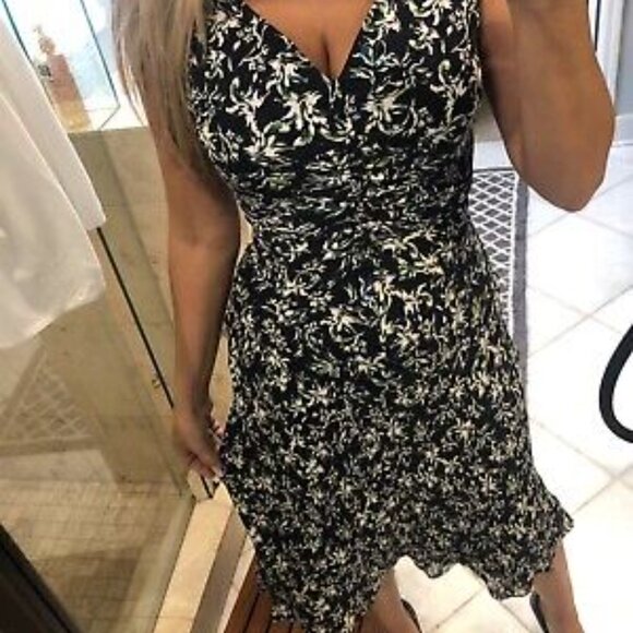 Women's Classiques Entier Silk Floral Ruched Front V Neck Dress Size 12 - Picture 11 of 12